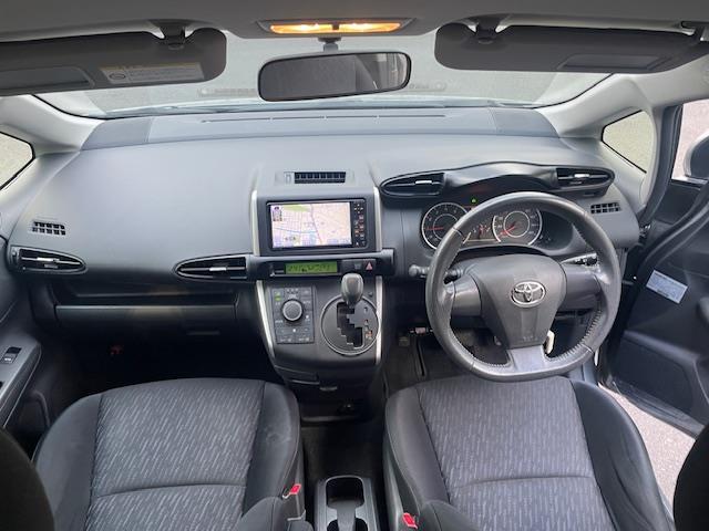 ウィッシュ １．８Ｘ　ＨＩＤセレクション　４ＷＤ・特別仕様車・ワンオーナー・純正ナビ・ワンセグＴＶ・ＥＴＣ・寒冷地仕様・電動格納ドアミラー・フロントヒーター・リアヒーター・バックカメラ・エンジンスターター・センターデフロック（42枚目）