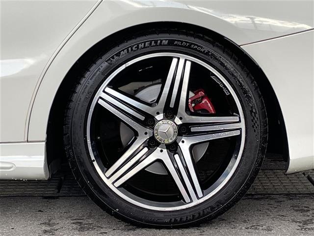 ＣＬＡクラス シューティングブレーク ＣＬＡ２５０シュポルト４マチックシュティングブレーク　パノラミックスラインディングルーフ　メーカーＨＤＤナビ　バックカメラ　レーダーセーフティＰＫＧ　衝突防止アシストプラス　レーンキープアシスト　ブラインドスポットアシスト　ＥＳＰ　パークトロニック（5枚目）