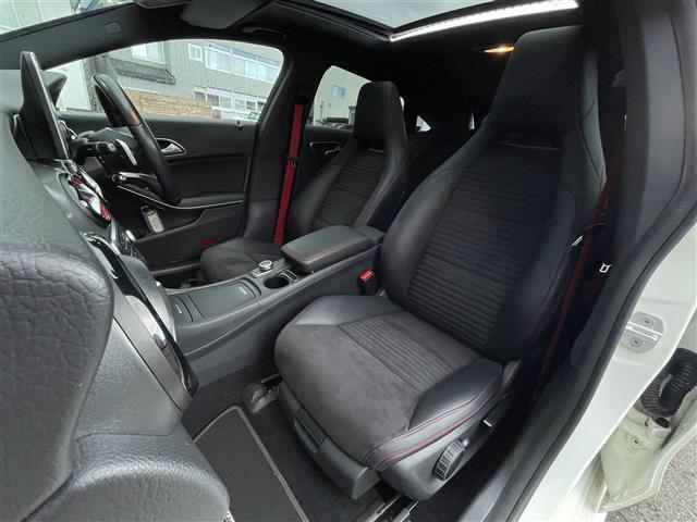 ＣＬＡクラス シューティングブレーク ＣＬＡ２５０シュポルト４マチックシュティングブレーク　パノラミックスラインディングルーフ　メーカーＨＤＤナビ　バックカメラ　レーダーセーフティＰＫＧ　衝突防止アシストプラス　レーンキープアシスト　ブラインドスポットアシスト　ＥＳＰ　パークトロニック（31枚目）