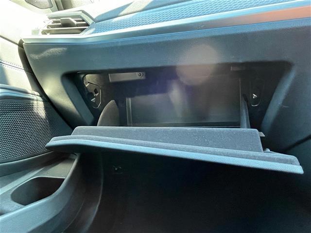 ３シリーズ ３２０ｄ　ｘＤｒｉｖｅ　Ｍスポーツ　４ＷＤ・純正ナビ・バーチャルコックピット・ハーフレザー・メモリー付パワーシート・シートヒーター・パーキングアシスト・レーンキープアシスト・ヘッドアップディスプレイ・アダプティブクルーズコントロール（25枚目）