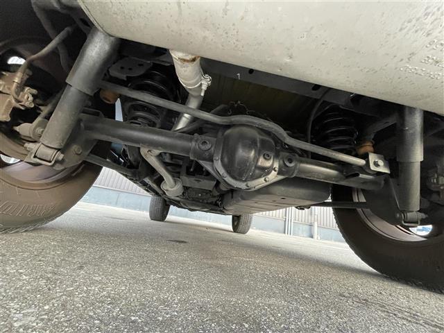 ジープ・ラングラーアンリミテッド サハラ 社外ナビ ALPINEスピーカー バックカメラ ETC 前後ドライブレコーダー 前席シートヒーター クルーズコントロール 純正フロアマット 純正アルミホイール 横滑り防止装置 ダウンヒルアシスト(27枚目)