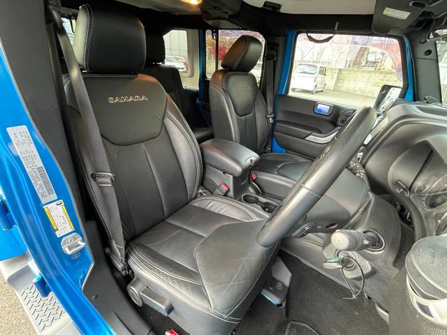 ジープ・ラングラーアンリミテッド サハラ 社外ナビ ALPINEスピーカー バックカメラ ETC 前後ドライブレコーダー 前席シートヒーター クルーズコントロール 純正フロアマット 純正アルミホイール 横滑り防止装置 ダウンヒルアシスト(60枚目)
