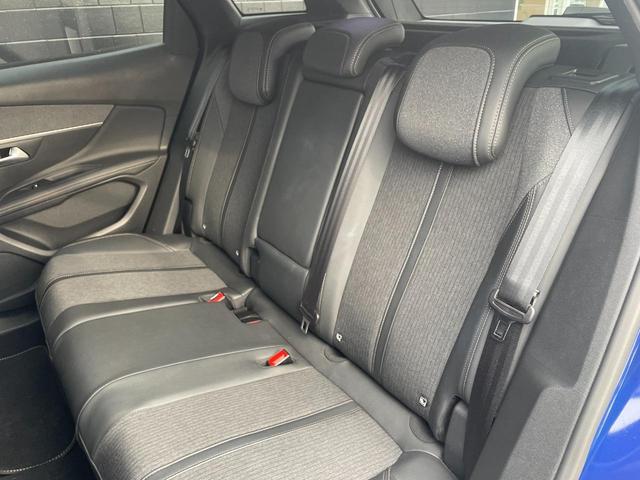 GTライン ブルーHDi Pバックドア シートH Mシート Pシート Pアシスト 純正ディスプレイ(Apple Car Play/Android auto/BT)B/Sカメラ(15枚目)