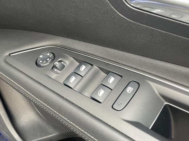 GTライン ブルーHDi Pバックドア シートH Mシート Pシート Pアシスト 純正ディスプレイ(Apple Car Play/Android auto/BT)B/Sカメラ(36枚目)