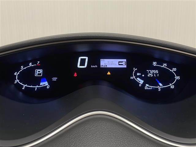 セレナ ハイウェイスター　Ｖセレ＋セーフティＩＩ　ＳＨＶ　純正ＳＤナビ　全方位カメラ　ＥＴＣ　クルーズコントロール　両側パワースライドドア　フリップダウンモニター　レーンキープアシスト　前後コーナーセンサー　衝突軽減システム　横滑り防止装置　プッシュスタート（33枚目）