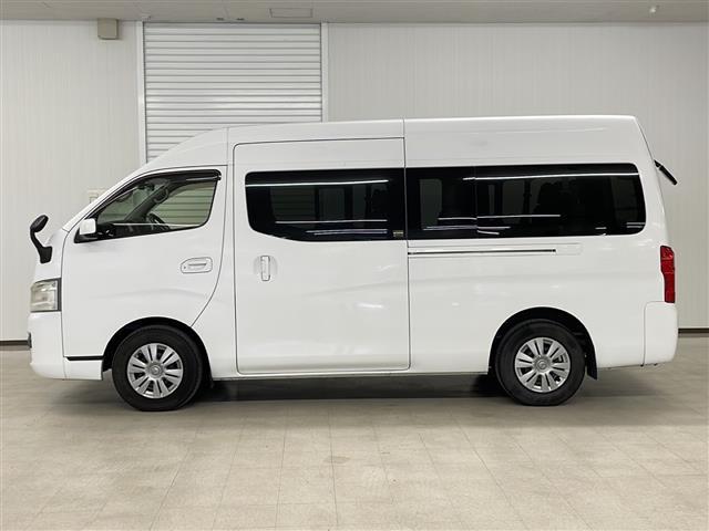 NV350キャラバンワゴン GX 純正メモリナビ(CD/BT/ラジオ/フルセグ)バックカメラ ETC 前後ドライブレコーダー 社外フロアマット オートライト プッシュスタート スマートキー×2 ドアバイザー(16枚目)