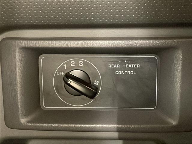 NV350キャラバンワゴン GX 純正メモリナビ(CD/BT/ラジオ/フルセグ)バックカメラ ETC 前後ドライブレコーダー 社外フロアマット オートライト プッシュスタート スマートキー×2 ドアバイザー(34枚目)