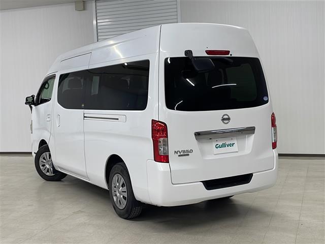 NV350キャラバンワゴン GX 純正メモリナビ(CD/BT/ラジオ/フルセグ)バックカメラ ETC 前後ドライブレコーダー 社外フロアマット オートライト プッシュスタート スマートキー×2 ドアバイザー(43枚目)