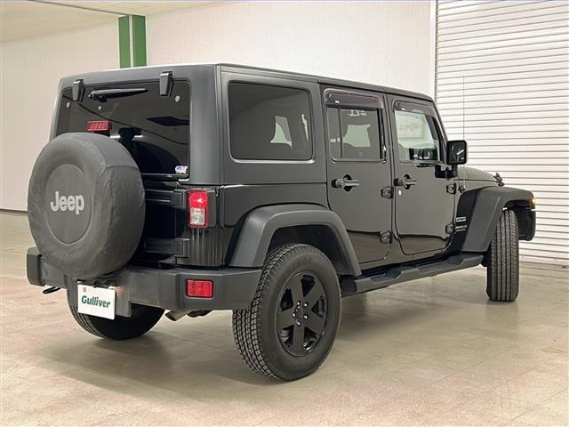 ジープ・ラングラーアンリミテッド スポーツ 社外メモリナビ(CD/ラジオ/BT/フルセグ)バックカメラ ETC ドライブレコーダー クルーズコントロール ステアリングスイッチ 横滑り防止装置 リモコンキー×2 純正18インチAW ドアバイザー(21枚目)