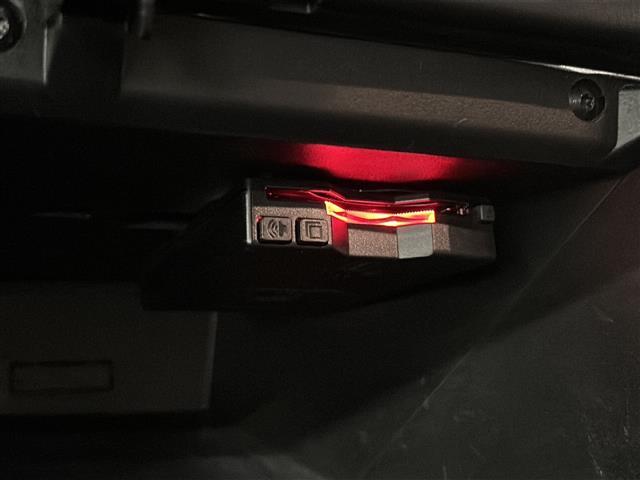 ベルランゴ シャイン　ＸＴＲ　パック　スマートキー　アクティブセーフティブレーキ　インテリジェントハイビーム　パーキングセンサー　ＢＳＭ　純正ナビ　バックカメラ　ＥＴＣ　ＬＥＤヘッドランプ　純正マット　スペアキー　スライドドア　サンルーフ（6枚目）