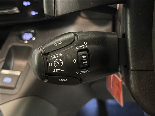 ベルランゴ シャイン　ＸＴＲ　パック　スマートキー　アクティブセーフティブレーキ　インテリジェントハイビーム　パーキングセンサー　ＢＳＭ　純正ナビ　バックカメラ　ＥＴＣ　ＬＥＤヘッドランプ　純正マット　スペアキー　スライドドア　サンルーフ（12枚目）