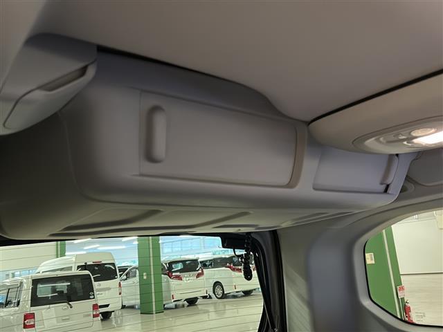 ベルランゴ シャイン　ＸＴＲ　パック　スマートキー　アクティブセーフティブレーキ　インテリジェントハイビーム　パーキングセンサー　ＢＳＭ　純正ナビ　バックカメラ　ＥＴＣ　ＬＥＤヘッドランプ　純正マット　スペアキー　スライドドア　サンルーフ（25枚目）