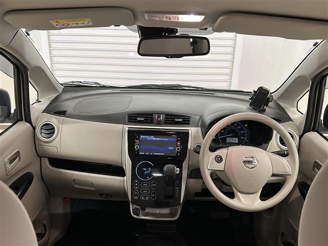 デイズ X 純正ナビ(Bluetooth/CD・DVD/フルセグTV)ETC バック/全周囲カメラ ドライブレコーダー 横滑り防止装置 衝突被害軽減システム 純正フロアマット スマートキー ベンチシート(2枚目)