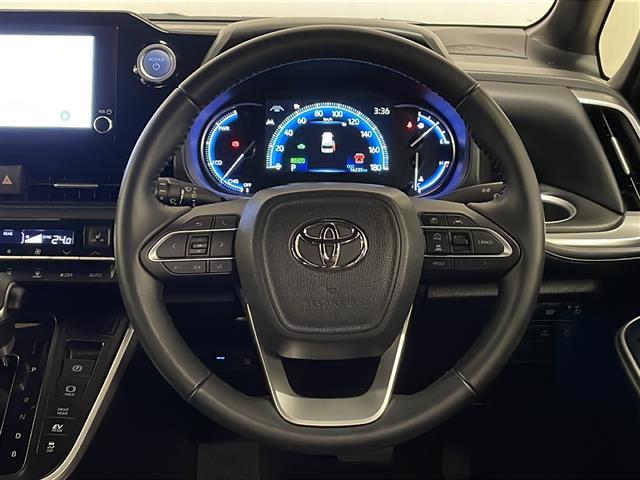 ヴォクシー ハイブリッドＳ－Ｚ　禁煙車　純正ナビ　バックカメラ　プリクラッシュセーフティ　レーントレーシングアシスト　ロードサインアシスト　レーダークルーズコントロール　両側パワスラ　純正フリップダウンモニター　ＥＴＣ２．０（14枚目）