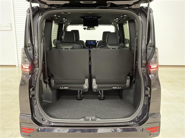 ヴォクシー ハイブリッドＳ－Ｚ　禁煙車　純正ナビ　バックカメラ　プリクラッシュセーフティ　レーントレーシングアシスト　ロードサインアシスト　レーダークルーズコントロール　両側パワスラ　純正フリップダウンモニター　ＥＴＣ２．０（24枚目）