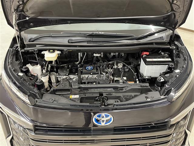 ヴォクシー ハイブリッドＳ－Ｚ　禁煙車　純正ナビ　バックカメラ　プリクラッシュセーフティ　レーントレーシングアシスト　ロードサインアシスト　レーダークルーズコントロール　両側パワスラ　純正フリップダウンモニター　ＥＴＣ２．０（42枚目）