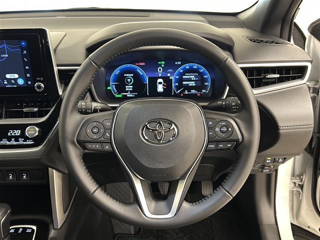 カローラクロス ハイブリッド　Ｚ　純正ディスプレイオーディオ（ラジオ／フルセグ／ＢＴ／Ａｐｐｌｅｃａｒｐｌａｙ）バックカメラ　ＥＴＣ　前後ドライブレコーダー　レーダークルーズコントロール　パワーバックドア　パワーシート（32枚目）