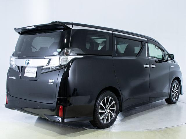 ヴェルファイアハイブリッド ＺＲ　（禁煙）（福祉車両車いすリアリフト）（モデリスタエアロ）（サンルーフ）純正１０型ナビ／後席モニター／黒ハーフレザー／両側自動ドア／パワーバックドア／バックカメラ／クルーズコントロール／クリアランスソナ（18枚目）
