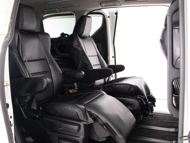 ヴェルファイア 2.5Z 禁煙&ワンオーナー車/福祉車両/後席脱着式サイドリフトアップシート/両側電動スライドドア/新品タイヤ/後席モニター/黒革調シートカバー/バックカメラ/LEDヘッドライト/ソナー/Bluetooth接続(26枚目)