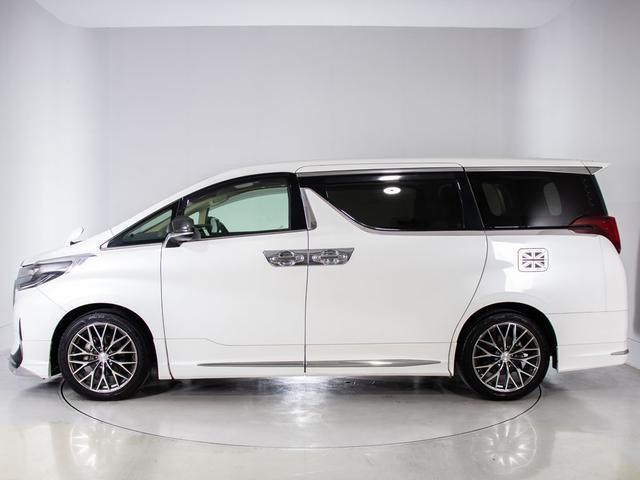 アルファード ２．５Ｘ　（禁煙車）（福祉車両サイドリフトアップシート）（モデリスタフルエアロ）レオニス１９インチアルミ／純正１０型ナビ／後席モニター／トヨタセーフティセンス／踏み間違え防止装置／ＡＣ１００Ｖ電源／両側自動ドア（18枚目）