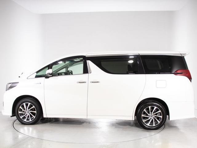 アルファードハイブリッド SR (禁煙車)(福祉車両サイドリフトアップシート)(純正10型ナビ)(後席モニター)両側自動ドア/パワーバックドア/前車追従レーダークルーズ/衝突被害軽減ブレーキ/踏み間違い防止装置/コンビハンドル/(16枚目)