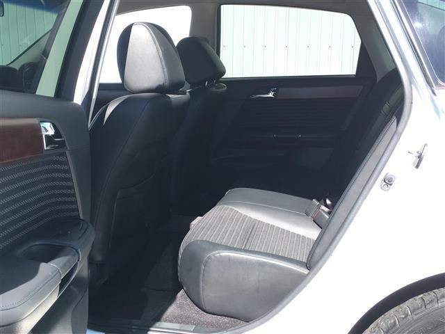 350GT 純正ナビ(AM/FM/CD/DVD/TV)/バック/サイドカメラ/アダプティブフロントライディングシステム/横滑り防止装置/革巻きステアリング/ステアリングスイッチ/ETC/前席パワー(9枚目)