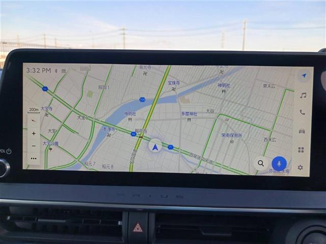 プリウス Ｚ　トヨタセーフティセンス純正ディスプレイオーディオＤＴＶ／ＢＴ／ＵＳＢ全方位カメラビルトインＥＴＣ２．０ステアリングリモコンパワーシートメモリシートステアリングヒーターシートヒーター（6枚目）