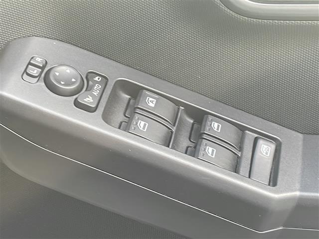 タフト Ｇ　全周囲カメラ　純正ナビ　地デジＴＶ　バックカメラ　ステアリングスイッチ　純正１５インチＡＷ　シートヒーター　フォグランプ　ＬＥＤヘッドライト（18枚目）