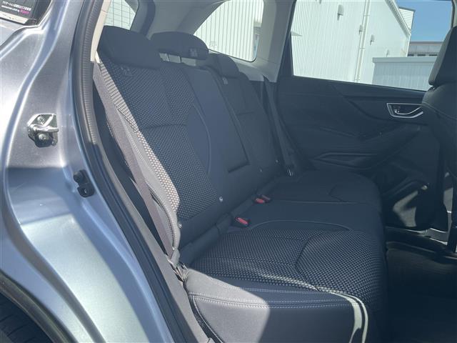 フォレスター アドバンス　社外ナビＣＤ／ＤＶＤ／ＵＳＢ／ＨＤＭＩ／ＢＴフルセグＴＶＡｐｐｌｅＣａｒＰｌａｙ／ＡｎｄｒｏｉｄＡｕｔｏバックカメラフロント／サイドアイサイトＸ後コーナーセンサー革巻きステアリングステアリングヒーター（28枚目）
