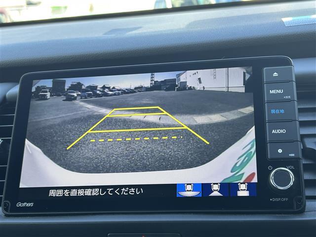 フィット ｅ：ＨＥＶリュクス　純正ナビバックカメラホンダセンシング前後コーナーセンサー革巻きステアリングステアリングリモコンレザーシートＤ／Ｎ席シートヒーターオートライトＬＥＤライトフォグランプ電動格納ミラーウィンカーミラーＥＴＣ（17枚目）