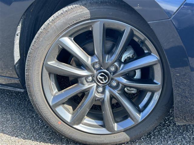 MAZDA3ファストバック 20S レトロスポーツエディション 純正ナビ/アンドロイドオート/アップルカープレイ/フルセグTV/全方位カメラ/レーダークルーズコントロール/ブラインドスポットモニター/ヘッドアップディスプレイ/前後ドライブレコーダー/ETC(38枚目)