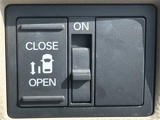 N-BOX G・EXホンダセンシング 純正ナビバックカメラホンダセンシング後方コーナーセンサーステアリングリモコン電動格納ミラーウィンカーミラー片側パワースライドドア前方ドライブレコーダードアバイザービルトインETC純正フロアマット(21枚目)