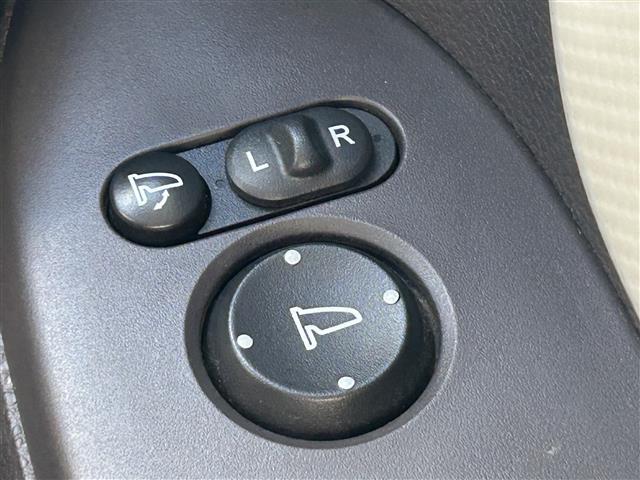 N-BOX G・EXホンダセンシング 純正ナビバックカメラホンダセンシング後方コーナーセンサーステアリングリモコン電動格納ミラーウィンカーミラー片側パワースライドドア前方ドライブレコーダードアバイザービルトインETC純正フロアマット(22枚目)