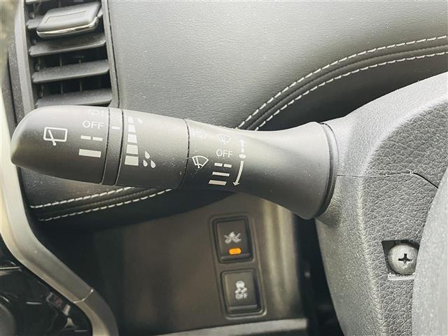 セレナ ハイウェイスター プロパイロットエディション 純正ナビフルセグTVバックカメラフリップダウンモニタープロパイロット衝突軽減ブレーキレーンキープアシスト標識認識機能横滑り防止装置両側電動スライドドアETC電動パーキングブレーキオートホールドブレーキ(8枚目)