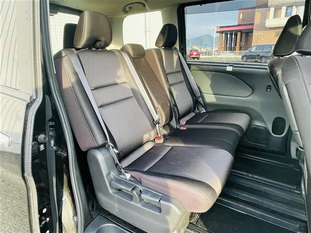 セレナ ハイウェイスター プロパイロットエディション 純正ナビフルセグTVバックカメラフリップダウンモニタープロパイロット衝突軽減ブレーキレーンキープアシスト標識認識機能横滑り防止装置両側電動スライドドアETC電動パーキングブレーキオートホールドブレーキ(23枚目)