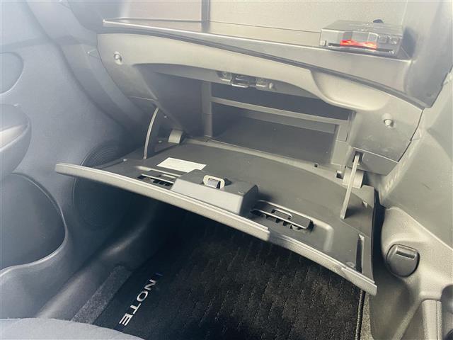 ノート e-パワーオーテック 社外ナビフルセグTVアラウンドビューモニター衝突軽減ブレーキレーンキープアシストオートハイビームレーダークルーズコントロールLEDヘッドライトETC前後ドライブレコーダーデジタルインナーミラー(21枚目)