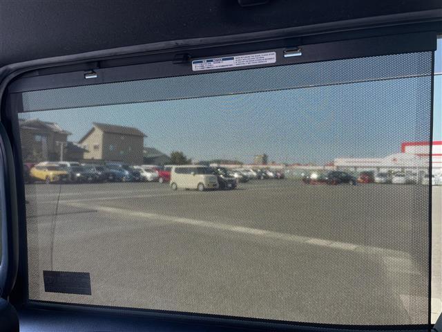 ヴォクシー ZS 煌II 純正ナビフリップダウンバックカメラトヨタセーフティセンス前後コーナーセンサー革巻きステアリングステアリングリモコン純正後席用モニターオートライトLEDライトフォグランプルトインETC(26枚目)