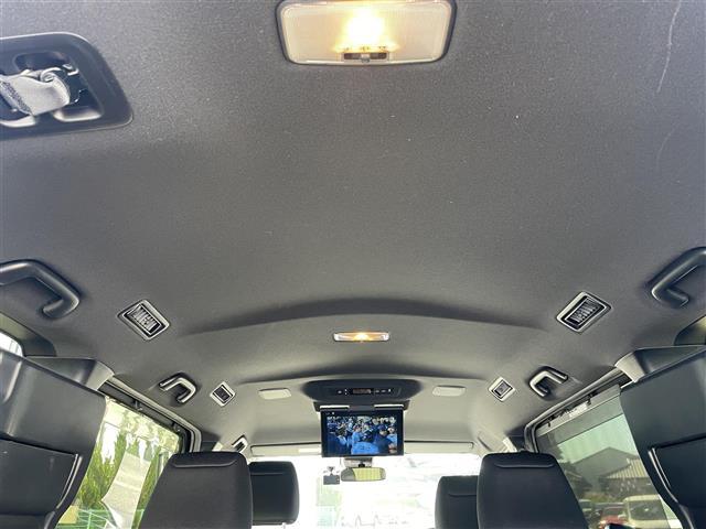 ヴォクシー ZS 煌II 純正ナビフリップダウンバックカメラトヨタセーフティセンス前後コーナーセンサー革巻きステアリングステアリングリモコン純正後席用モニターオートライトLEDライトフォグランプルトインETC(34枚目)