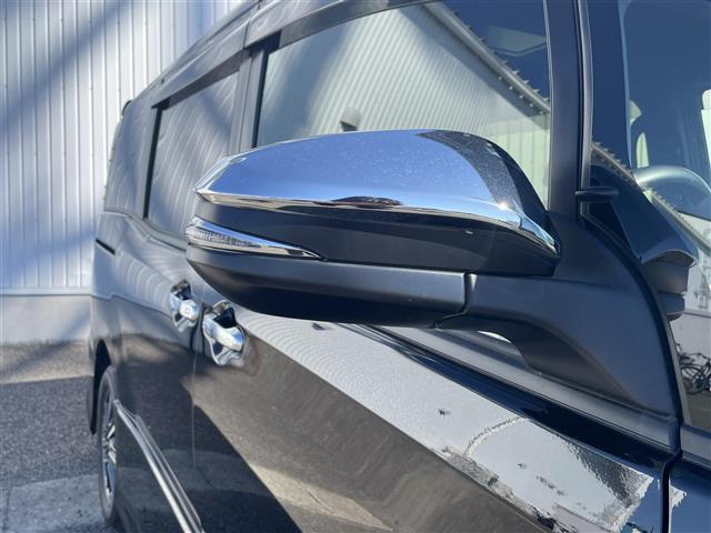 ヴォクシー ZS 煌II 純正ナビフリップダウンバックカメラトヨタセーフティセンス前後コーナーセンサー革巻きステアリングステアリングリモコン純正後席用モニターオートライトLEDライトフォグランプルトインETC(39枚目)