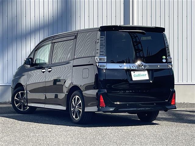 ヴォクシー ZS 煌II 純正ナビフリップダウンバックカメラトヨタセーフティセンス前後コーナーセンサー革巻きステアリングステアリングリモコン純正後席用モニターオートライトLEDライトフォグランプルトインETC(43枚目)