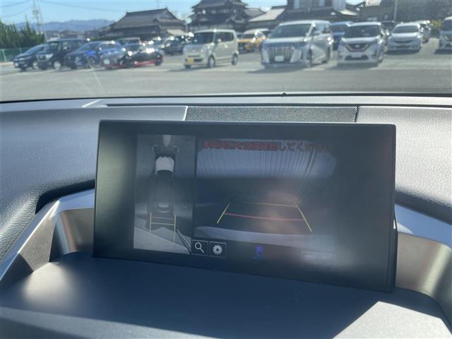 NX NX300h 純正ナビフルセグTV全周囲カメラブラインドスポットモニタードライブレコーダーETC2.0LEDヘッドライトオートライトフォグランプクルーズコントロール革巻きステアリングステアリングスイッチ(5枚目)
