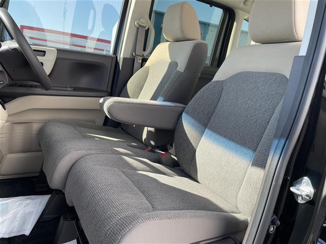 N-BOX G・Lホンダセンシング 社外ナビバックカメラホンダセンシング・衝突軽減ブレーキ・レーンキープアシスト・レーダークルーズコントロール・先行車発進お知らせ・標識認識機能左側電動スライドETCLEDヘッドライトオートライト(28枚目)