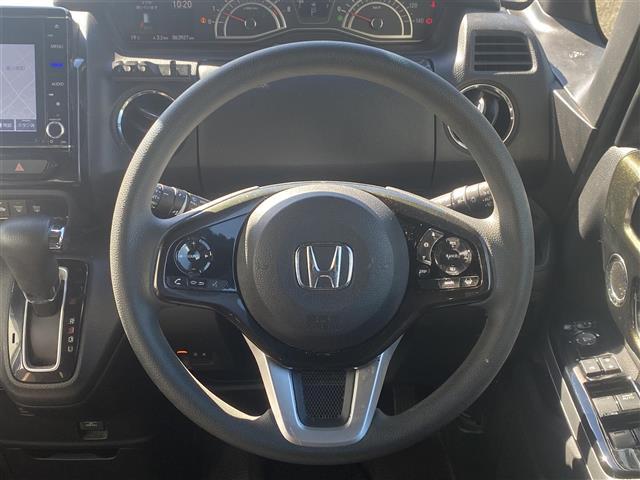 Ｎ－ＢＯＸカスタム Ｇ・Ｌホンダセンシング　純正ＳＤナビ：フルセグＴＶ／ＢＴ／ＤＶＤ／ＡＭ，ＦＭ　バックカメラ　両側パワースライドドア　クルーズコントロール　レーンキープアシスト　ビルトインＥＴＣ　ドライブレコーダー（7枚目）