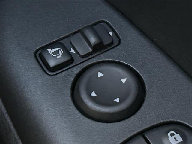 セレナ ハイウェイスター 25thスペシャルセレクションB 純正ナビ:フルセグTV/BT/DVD/AM,FM バックカメラ 追従型クルーズコントロール、レーンキープアシスト、標識検知機能 ドライブレコーダー、ETC、純正フロアマット(15枚目)