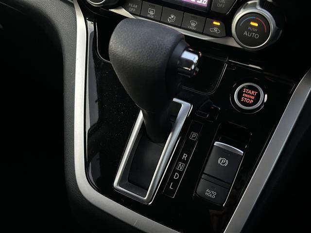 セレナ ハイウェイスター 25thスペシャルセレクションB 純正ナビ:フルセグTV/BT/DVD/AM,FM バックカメラ 追従型クルーズコントロール、レーンキープアシスト、標識検知機能 ドライブレコーダー、ETC、純正フロアマット(24枚目)