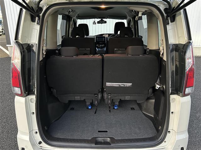 セレナ ハイウェイスター 25thスペシャルセレクションB 純正ナビ:フルセグTV/BT/DVD/AM,FM バックカメラ 追従型クルーズコントロール、レーンキープアシスト、標識検知機能 ドライブレコーダー、ETC、純正フロアマット(32枚目)