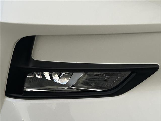 セレナ ハイウェイスター 25thスペシャルセレクションB 純正ナビ:フルセグTV/BT/DVD/AM,FM バックカメラ 追従型クルーズコントロール、レーンキープアシスト、標識検知機能 ドライブレコーダー、ETC、純正フロアマット(36枚目)