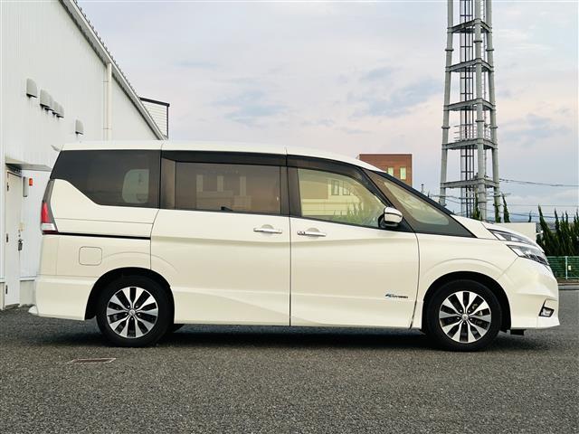 セレナ ハイウェイスター 25thスペシャルセレクションB 純正ナビ:フルセグTV/BT/DVD/AM,FM バックカメラ 追従型クルーズコントロール、レーンキープアシスト、標識検知機能 ドライブレコーダー、ETC、純正フロアマット(40枚目)