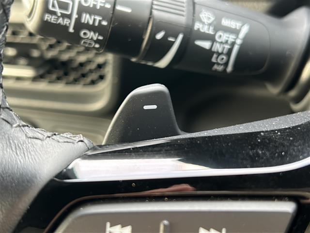 ステップワゴン e:HEVスパーダ プレミアムライン 純正ナビ・AM/FM/CD/DVD/BT/SD/HDMI・フルセグTV全周囲カメラ15.6インチ後席モニター衝突軽減ブレーキレーンキープアシストブラインドスポットモニター踏み間違い防止デジタルミラー(11枚目)