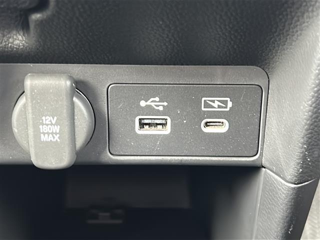 ステップワゴン e:HEVスパーダ プレミアムライン 純正ナビ・AM/FM/CD/DVD/BT/SD/HDMI・フルセグTV全周囲カメラ15.6インチ後席モニター衝突軽減ブレーキレーンキープアシストブラインドスポットモニター踏み間違い防止デジタルミラー(23枚目)